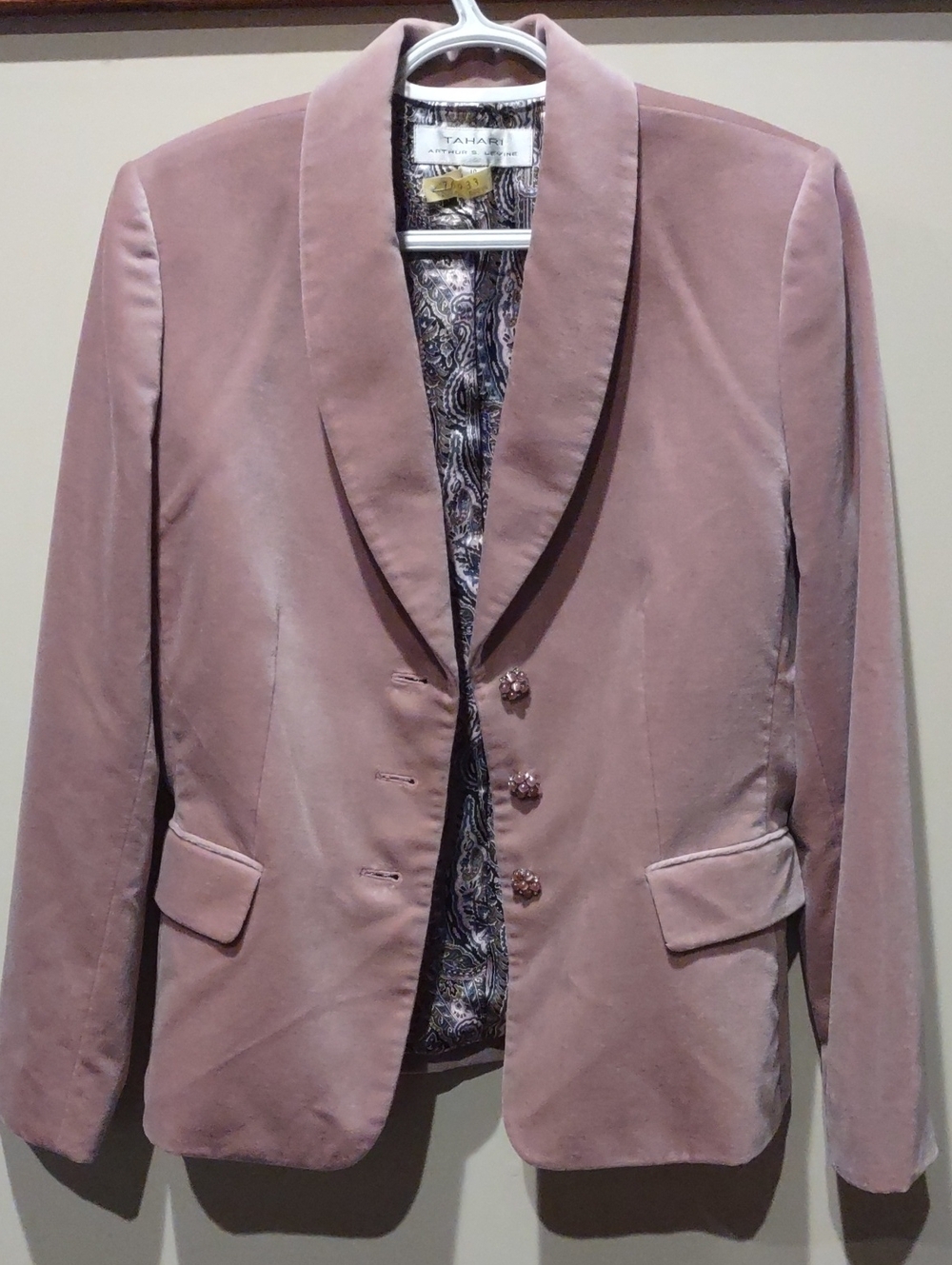 Tahari Pink, Mauve Velvet Blazer Jacket with Shawl Lapel Fancy Buttons 10